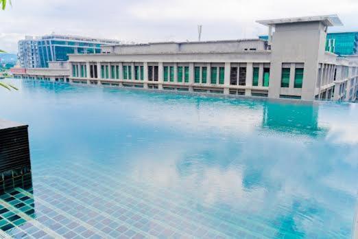 Bulan Guesthouse Imago Kota Kinabalu Exterior foto